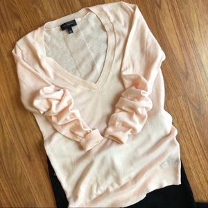 The Limited V-Neck Lightweight Sweater, S